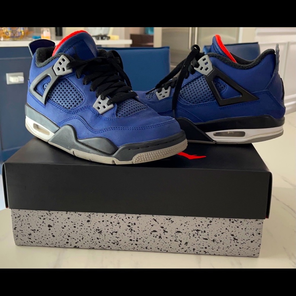 Air Jordan 4 Retro WNTR BG